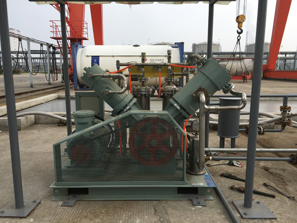 Compressor de difluorometano isento de &oacute;leo R32